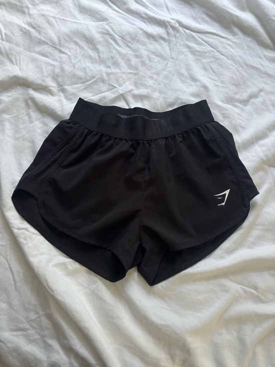 Gymshark Pants - Gymshark Black Shorts